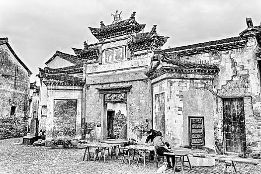 dự đoán kqxs 3 miền