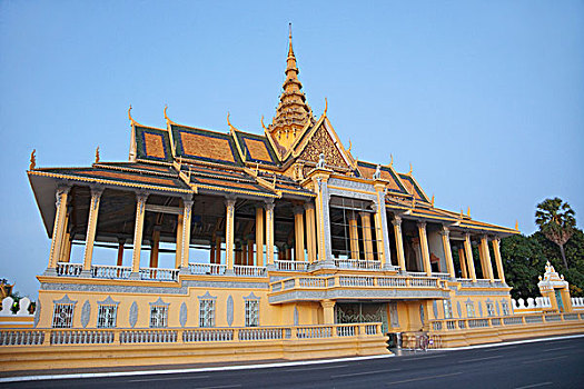lk chieu len ban thuong khuc ca dong thap